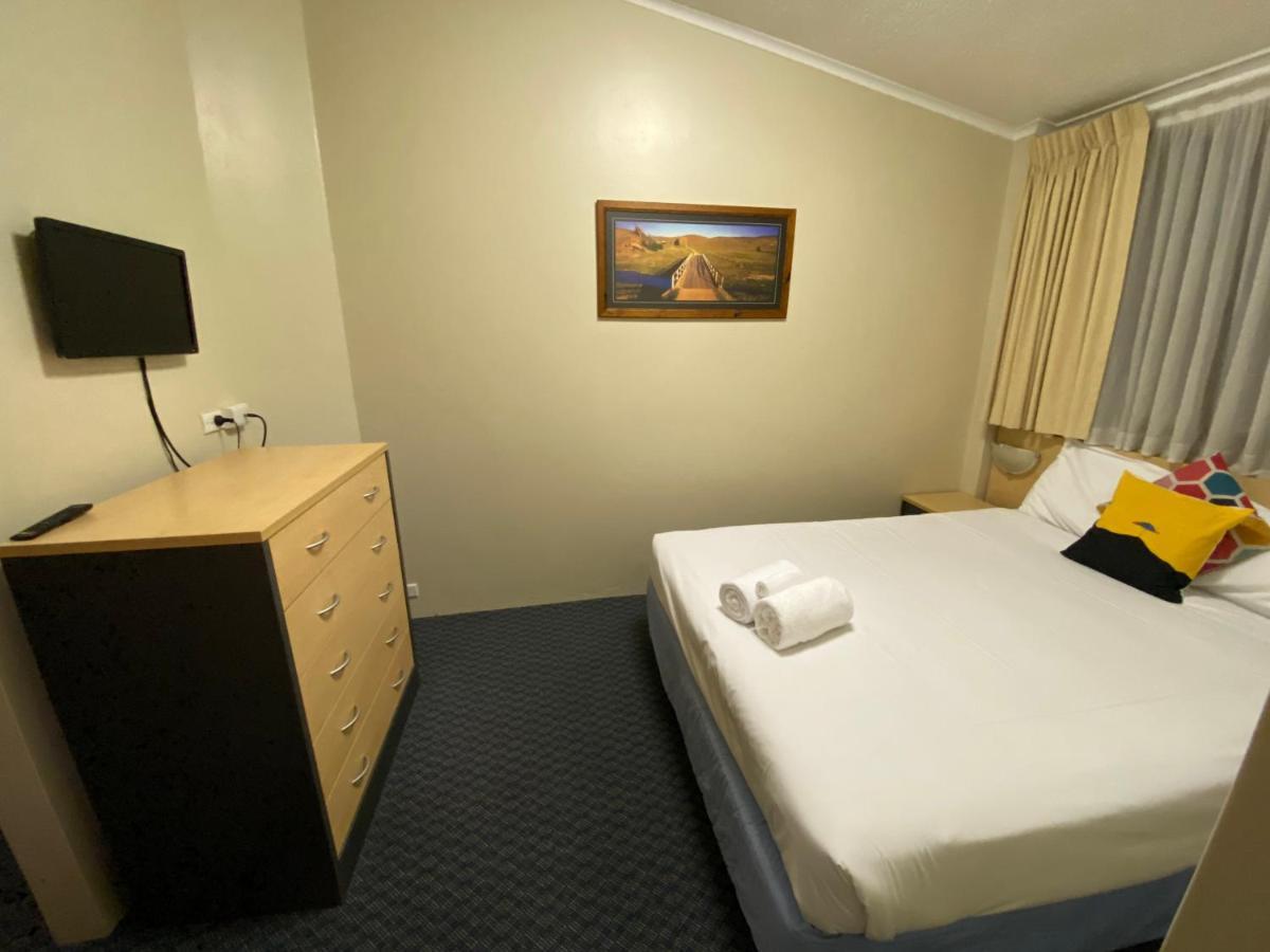 Taree Motor Inn Exteriör bild